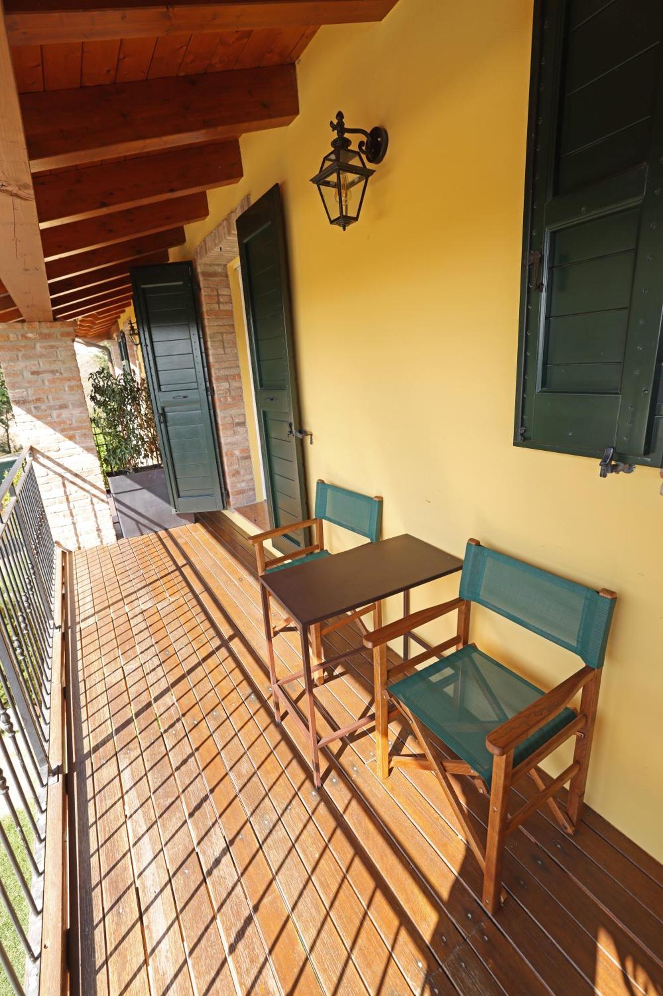 Agriturismo Acetaia Sereni Marano sul Panaro ภายนอก รูปภาพ