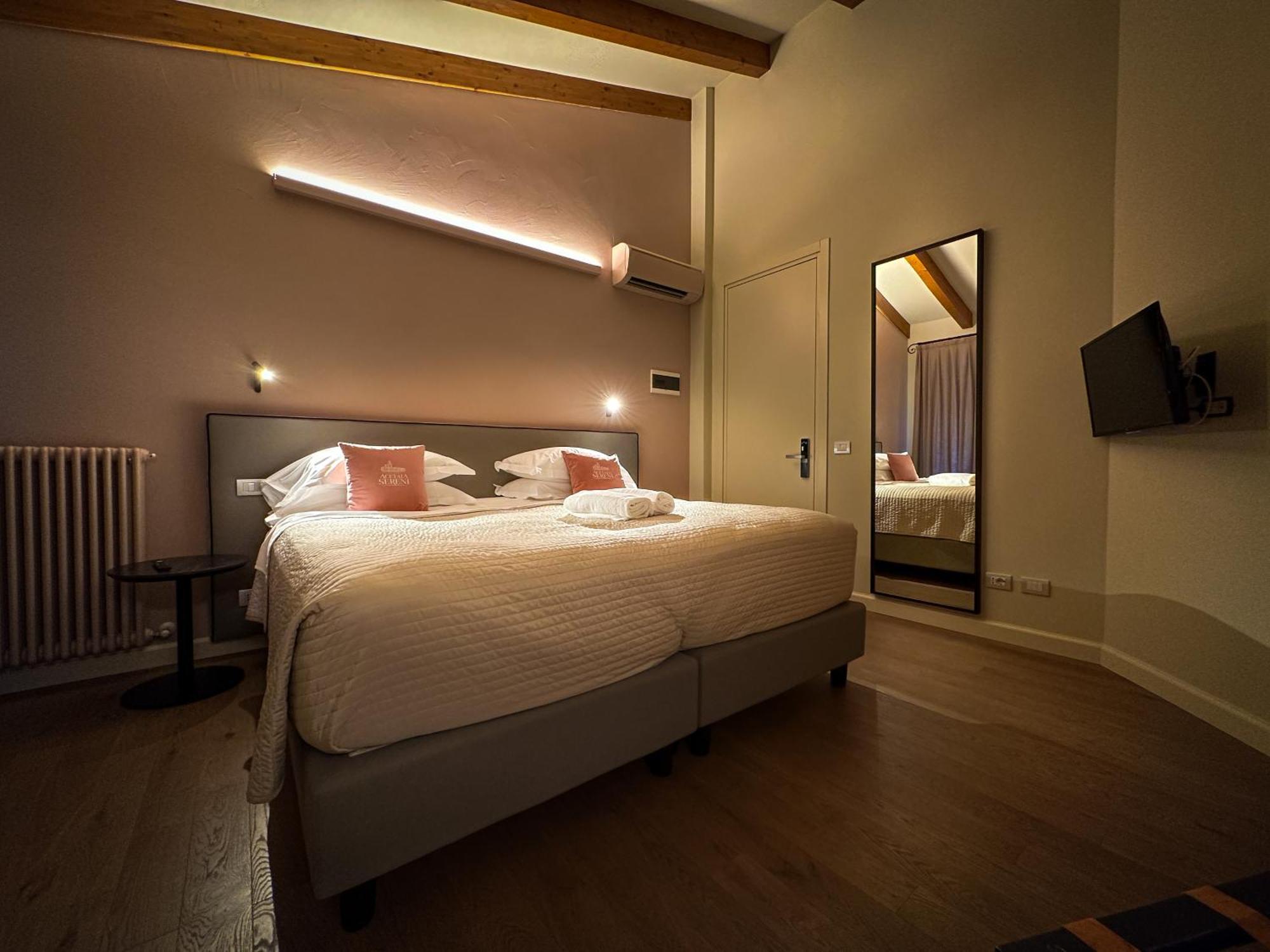 Agriturismo Acetaia Sereni Marano sul Panaro ภายนอก รูปภาพ