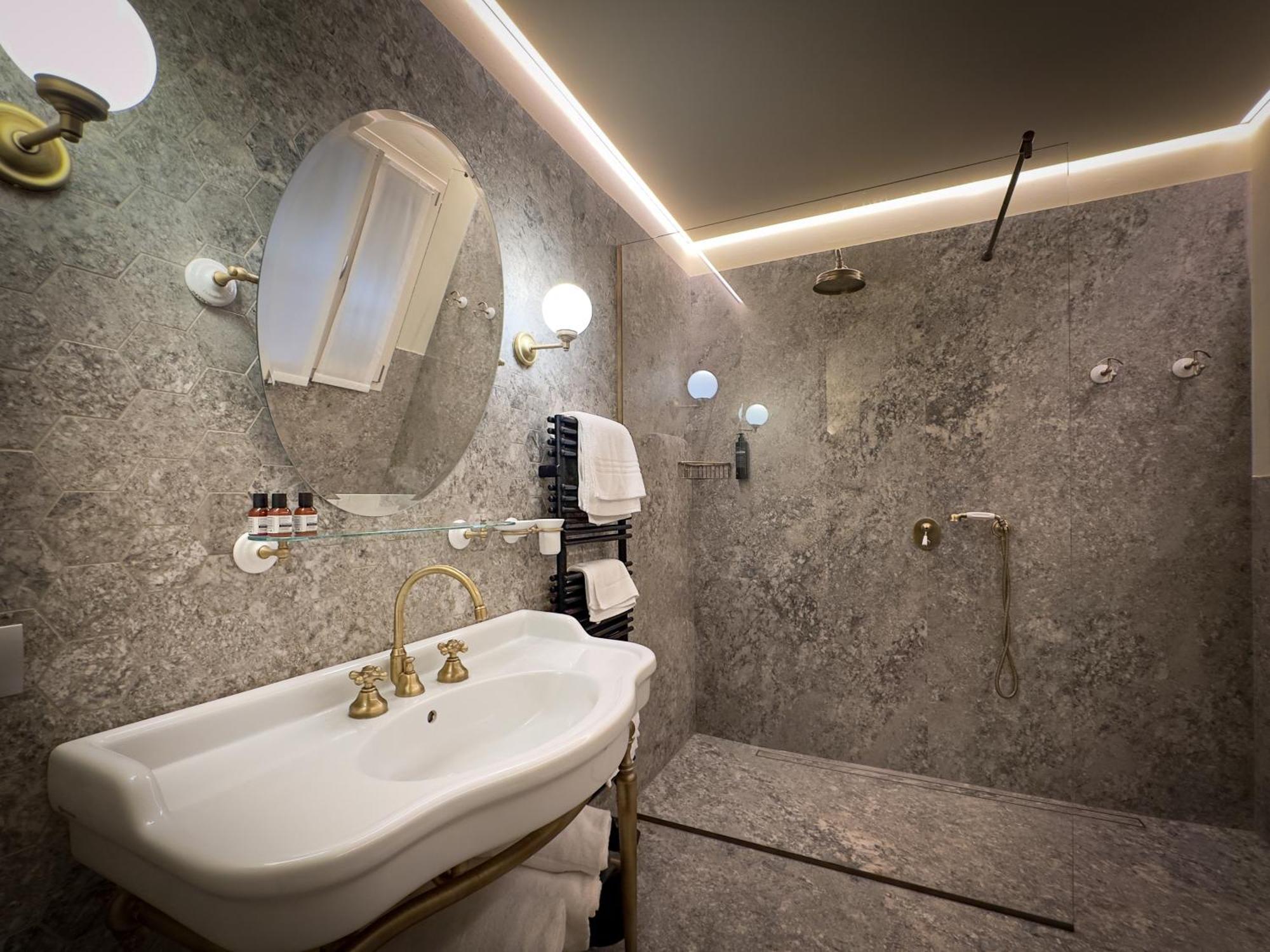 Agriturismo Acetaia Sereni Marano sul Panaro ภายนอก รูปภาพ