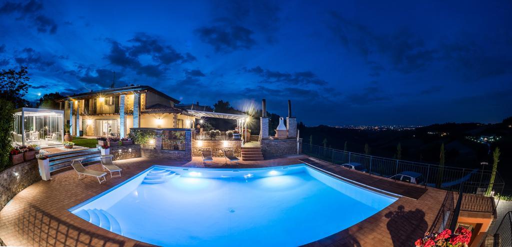Agriturismo Acetaia Sereni Marano sul Panaro ภายนอก รูปภาพ