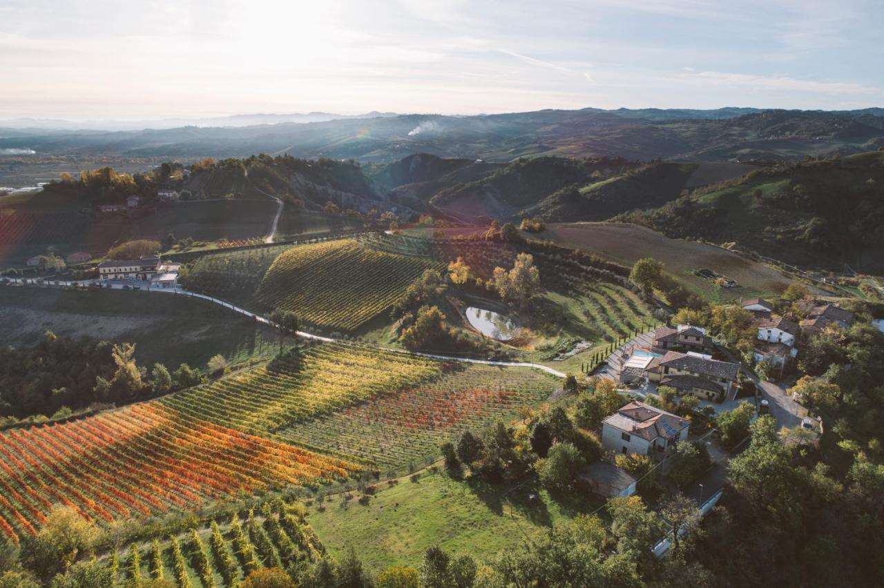 Agriturismo Acetaia Sereni Marano sul Panaro ภายนอก รูปภาพ